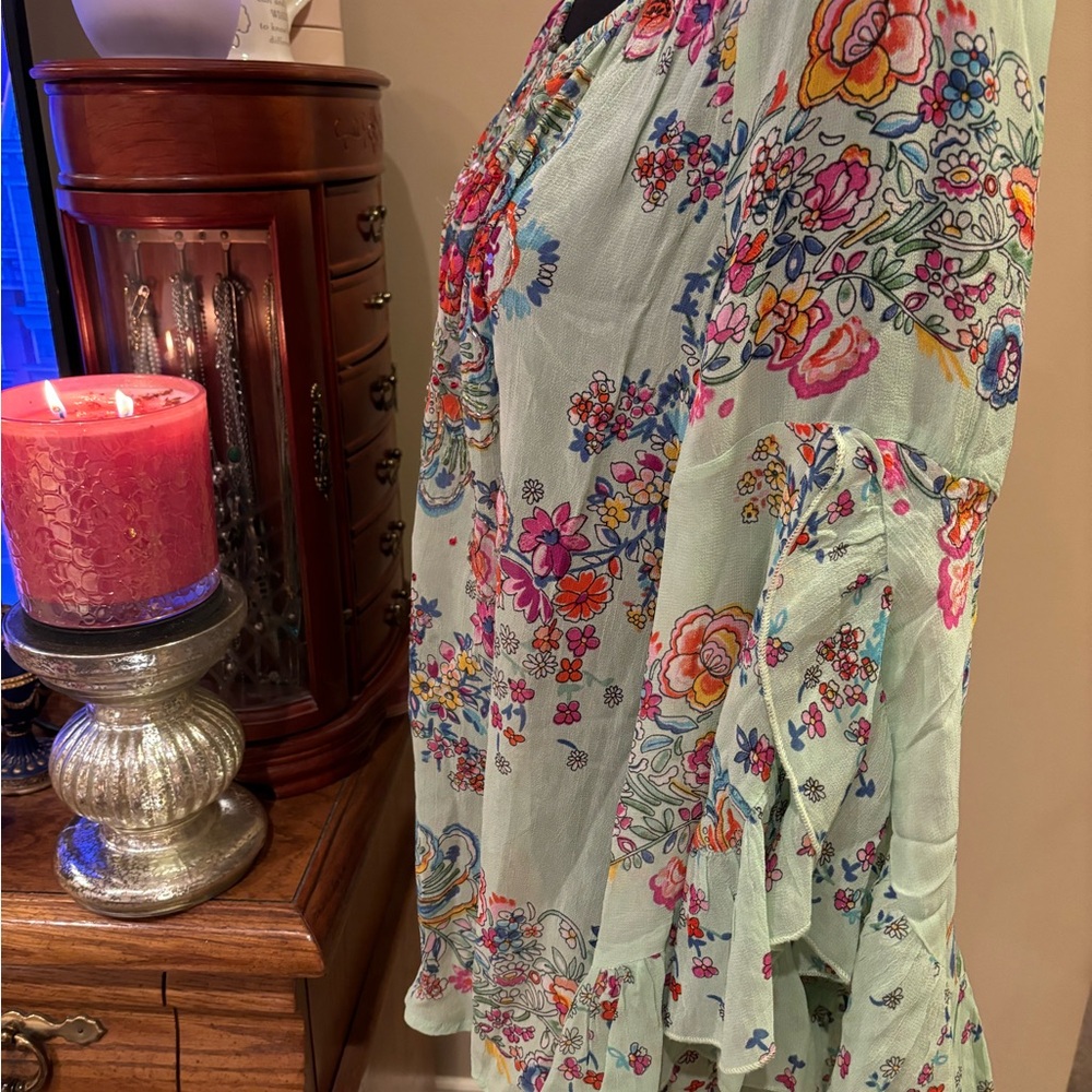 Bila Flowy and Flowery and Sequined Top - Picture 3 of 7